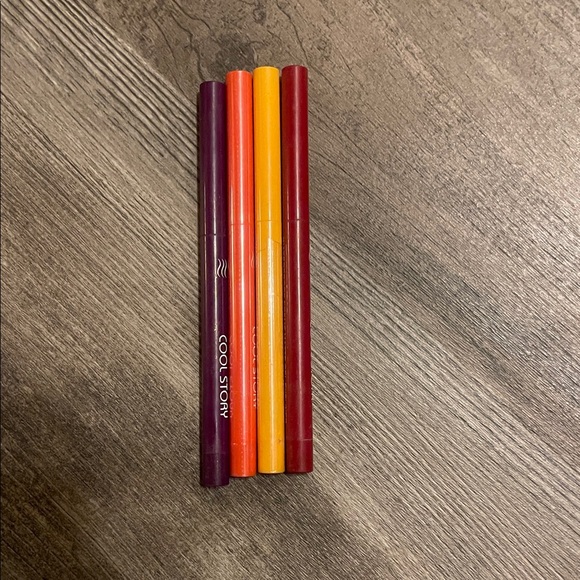 Makeup bundle!! - Picture 8 of 12